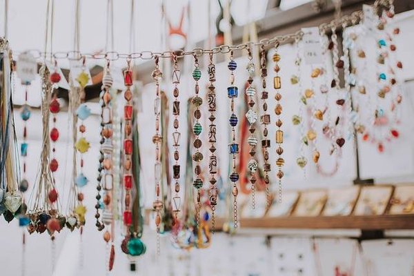 Où trouver des cadeaux femmes originaux et personnalisés ?